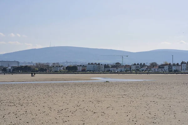 Hermosa Vista Brillante Sur Dublín Las Montañas Vistas Desde Sandymount —  Fotos de Stock