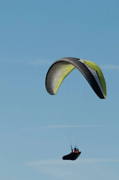 Paraglider Aveyron Sky Millau Viaduct — Stock Photo, Image