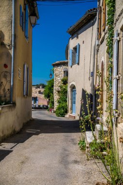 Grignan, Auvergne-Rhne-Alpes, Fransa 'daki ortaçağ köyü Drme,