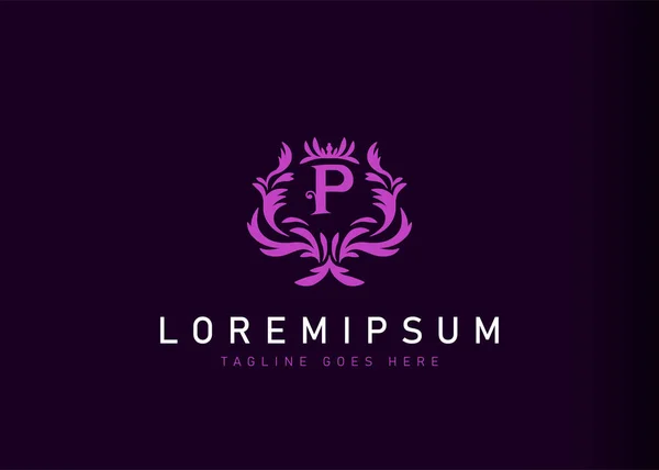 Heraldik P harfi logo tasarımı. Zarif çiçekli ilk harf P simgesi tasarımının vektör illüstrasyonu. Amblem biçimli modern logo tasarımı.