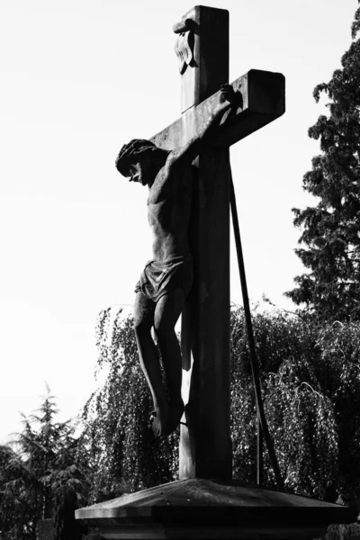 Jesus Kristus Korset Svart Och Vitt Del Grav Kyrkogård Krucifix — Stockfoto