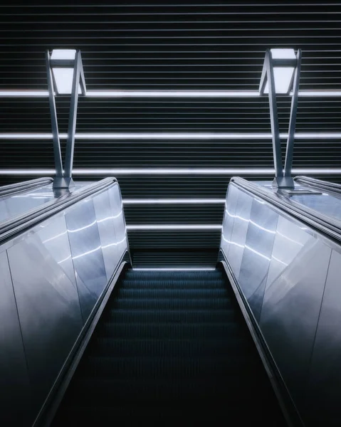 Moderne Städtische Architektur Einer Metrostation Der Stadt Symmetrie Abstrakter Blick — Stockfoto