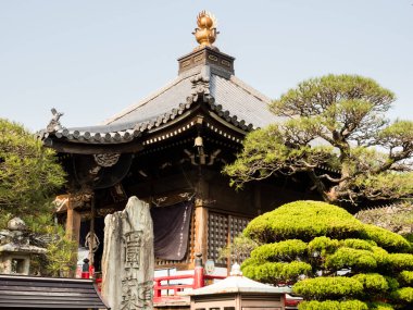 Tokushima, Japonya - 3 Nisan 2018 Shikoku haccının 17 numaralı tapınağı olan Idoji 'de