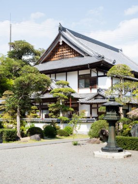 Sukumo, Japonya - 8 Nisan 2018: Shikoku hac yolculuğunun 39 numaralı tapınağı olan Enkoji 'de