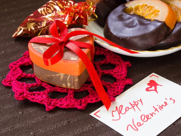 Gifts and sweets for Valentine's Day — Stock Photo, Image