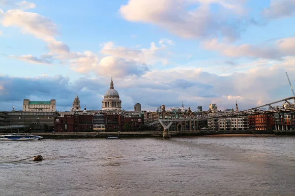 Londres Inglaterra Agosto 2018 Increíbles Edificios Catedral Paul Londres Observados — Foto de Stock