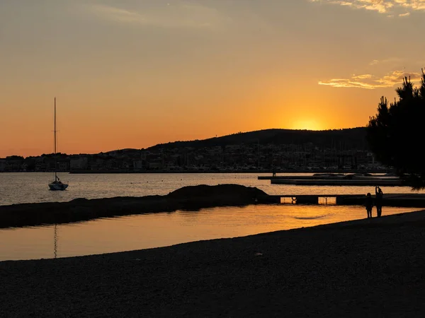 Vodice Croazia Giugno 2021 Incredibile Tramonto Dorato All Inizio Della — Foto Stock