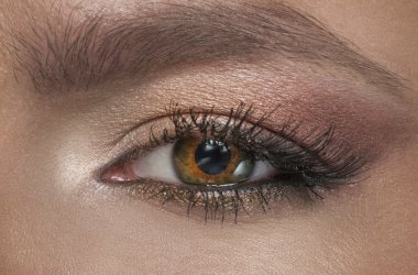 Bayanın göz fotoğrafı