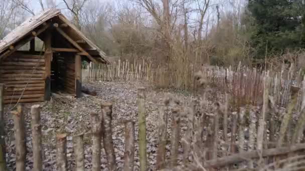 Reconstrução de uma aldeia pré-histórica em Veneto — Vídeo de Stock