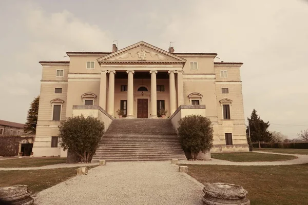 Державна резиденція в Дуевілі Венето — стокове фото