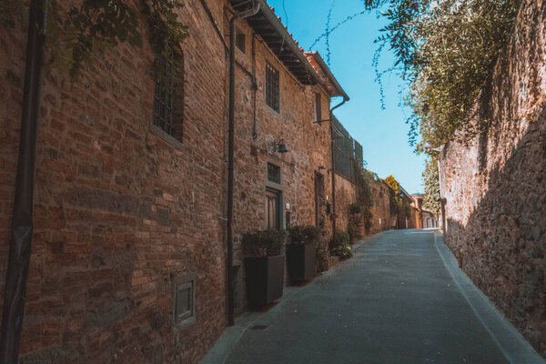 The small medieval village of Vinci and nearby Anchiari are the places in Tuscany where Leonardo da Vinci was born and spent his childhood