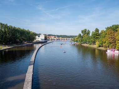 Çek Cumhuriyeti Prag 'daki Vltava Nehri Lejyon Köprüsü' nden ele geçirildi. Yüksek kalite fotoğraf