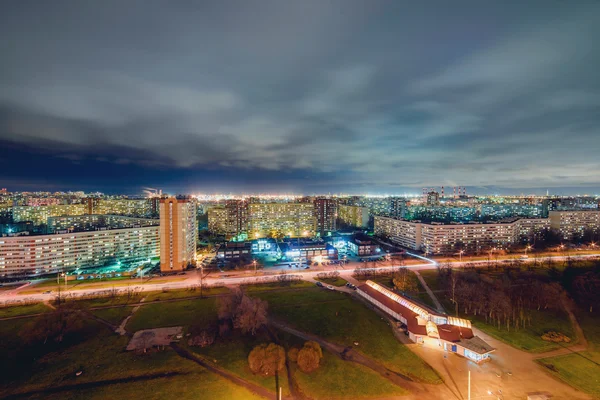St. petersburg geceleri