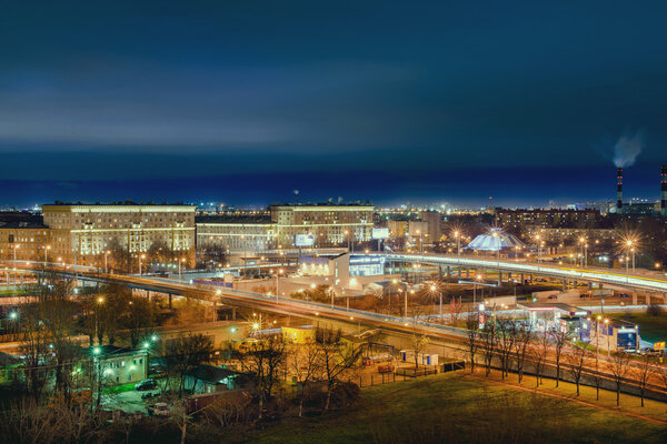 Санкт-Петербург ночью
