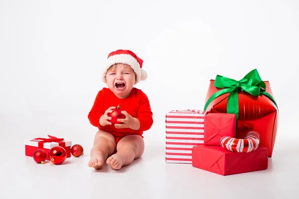 Bébé Père Noël Mignon Avec Des Boîtes Cadeaux Souriant Sur — Photo