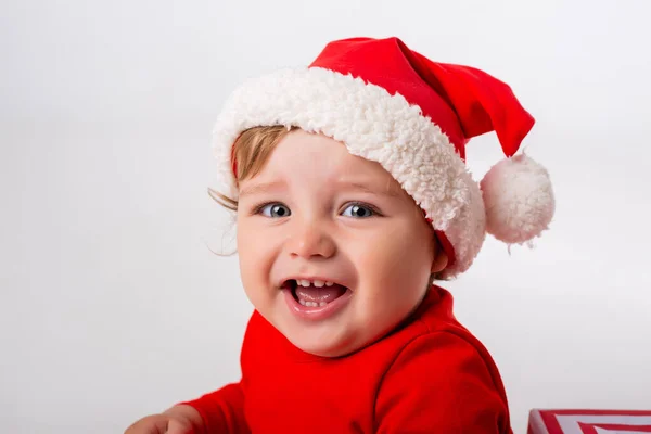 Bébé Père Noël Mignon Avec Des Boîtes Cadeaux Souriant Sur — Photo