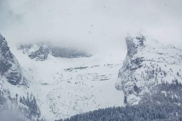 Madonna Campiglio Trentino Alto Adige Dolomiti Inverno Sotto Tempesta Neve — Foto Stock