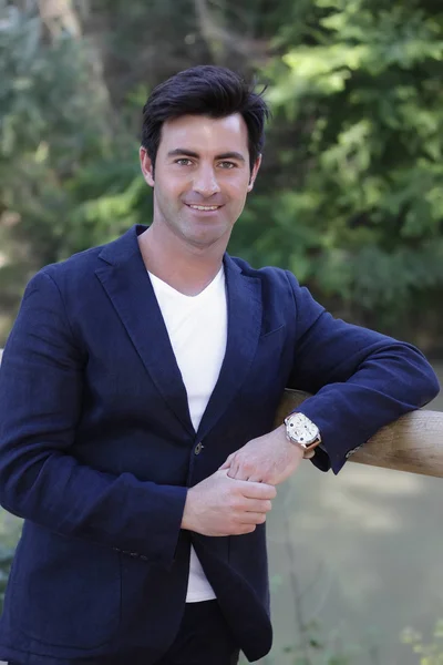 Çekici Adam