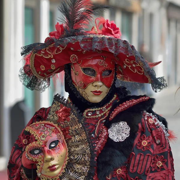 Venecia. Carnaval. Máscaras. Disfraces . — Foto de Stock