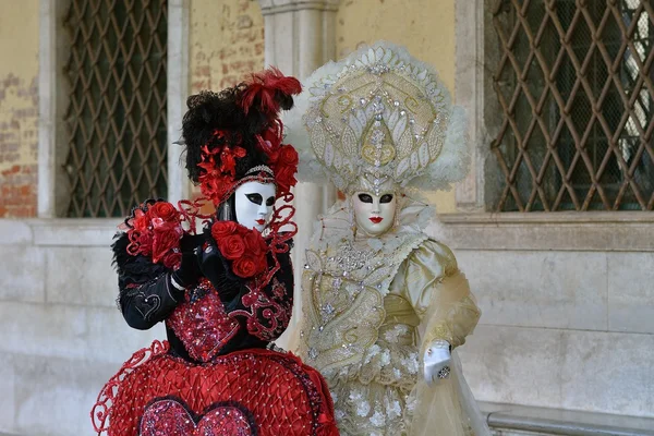 Venecia. Carnaval. Máscaras. Disfraces . —  Fotos de Stock