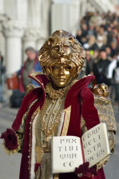 Venedik. Karnaval. Maskeler. Kostümleri