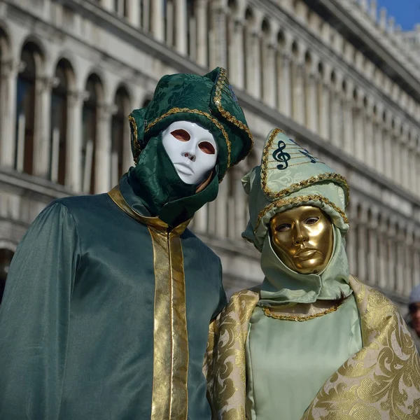 Venedik. Karnaval. Maskeler. Kostümleri