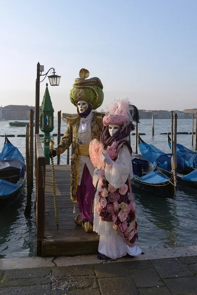 Venedik. Karnaval. Maskeler. Kostümleri