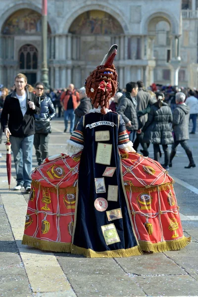 Venedik. Karnaval. Maskeler. Kostümleri