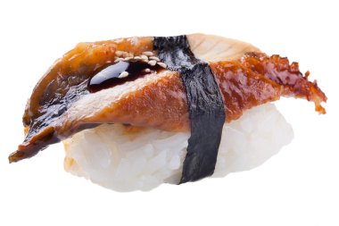 geleneksel suşi sashimi beyaz arka plan üzerinde