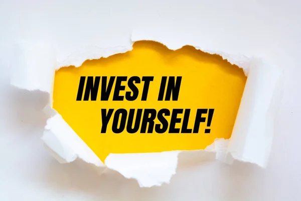 Textový Nápis Zobrazující Invest Yourself — Stock fotografie