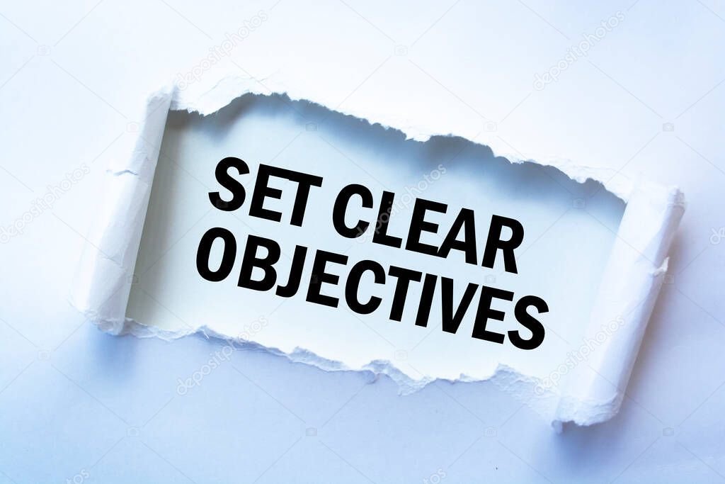 Text sign showing SET CLEAR OBJECTIVES