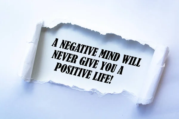 Tekst Negatywny Umysł Nigdy Nie Pozytywnego Życia Motywacyjny Cytat — Zdjęcie stockowe