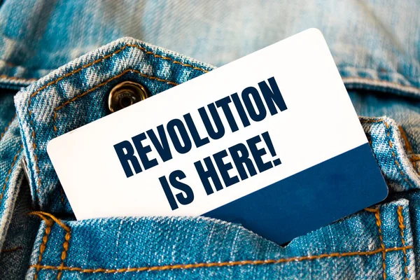 Textschild Mit Der Aufschrift Revolution Ist — Stockfoto