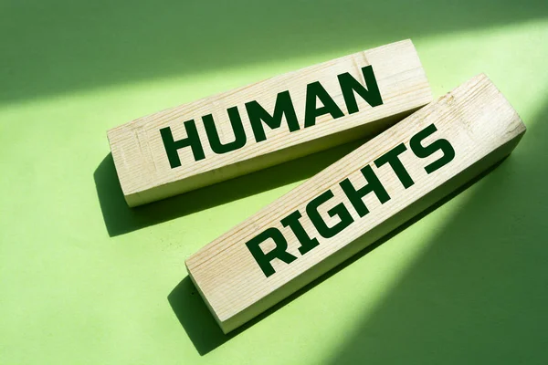 Human Rights Text Wooden Blocks Desk — Stock Photo, Image