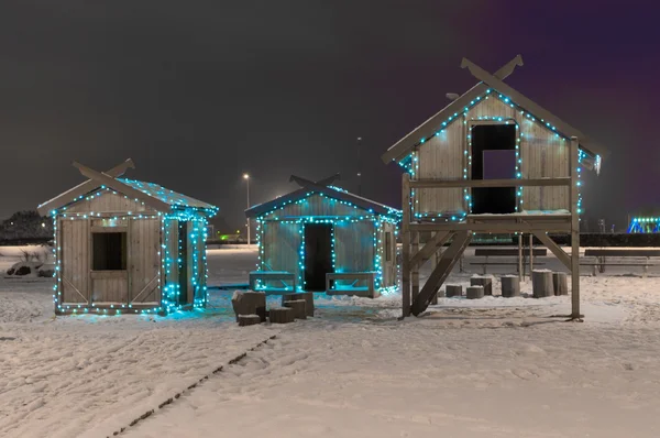 Dřevěné chaty s Led osvětlením — Stock fotografie