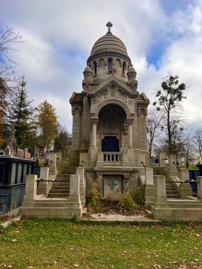  Lviv 'deki resmi adı Lychakiv Mezarlığı Tarih ve Kültür Müzesi Rezervi' nde bulunan antik bir mahzen..