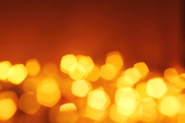 Bulanık ampullerin Bokeh çelenkleri