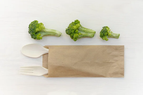 Forchetta Eco Plastica Broccoli Piatti — Foto Stock