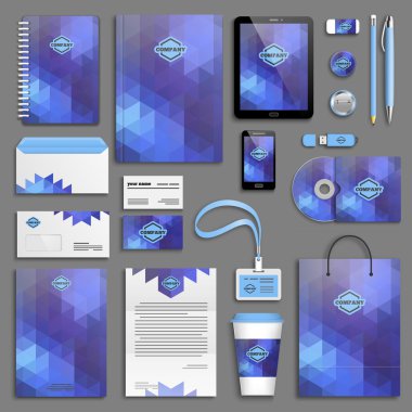 kurumsal kimlik şablonları kümesi