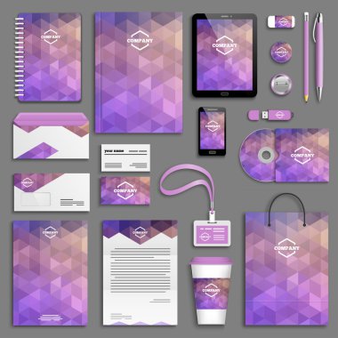 kurumsal kimlik şablonları kümesi