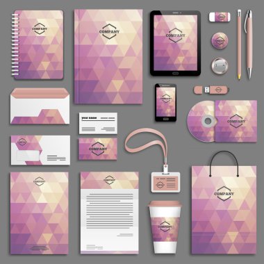 kurumsal kimlik şablonları kümesi