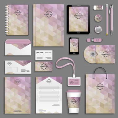 kurumsal kimlik şablonları kümesi