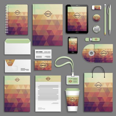 kurumsal kimlik şablonları kümesi