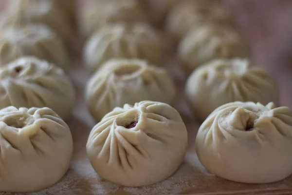 Traditionele Aziatische Keuken Met Gehakt Vlees Deeg Voorbereiden Van Het — Stockfoto