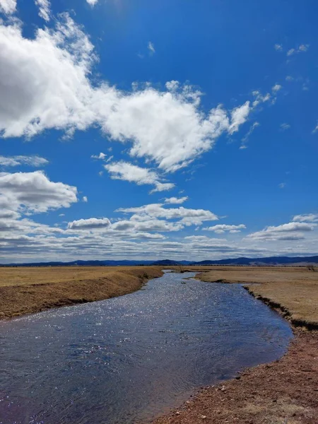Flowing River Steppe Reflection Blue Sky Surface — Zdjęcie stockowe