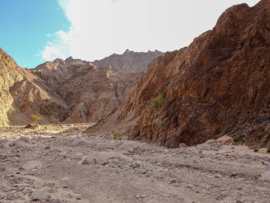Renkli Dilekwashi Kanyonu 'na giden yol - Ras Şeytan Nuweiba - Muhteşem Mısır' ı Keşfeden