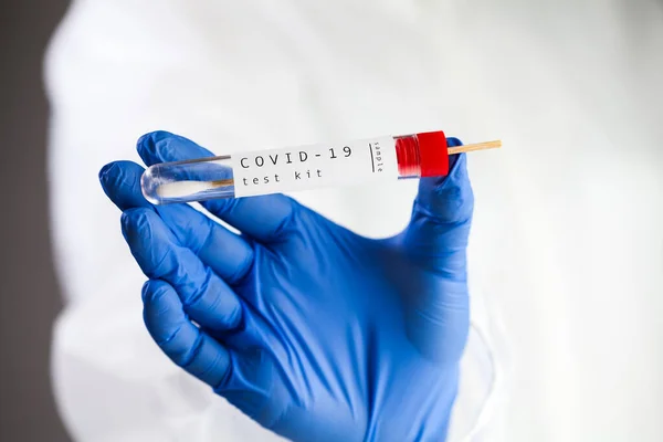 Covid Virus Enfermedad Auto Hisopo Kit Muestra Prueba Científico Laboratorio — Foto de Stock