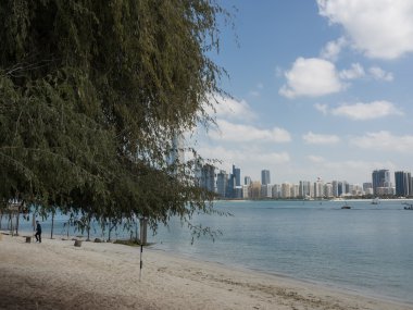 Abu dhabi şehri.