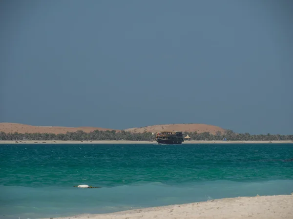 De stad abu dhabi — Stockfoto