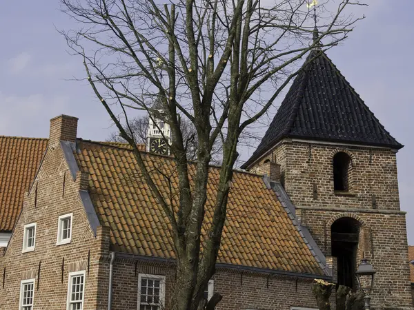 Greetsiel vid havet — Stockfoto